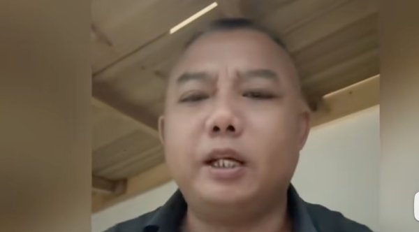 荣利通 毒蛇科普博主单日涨粉190万，本人回应卖货炒作质疑