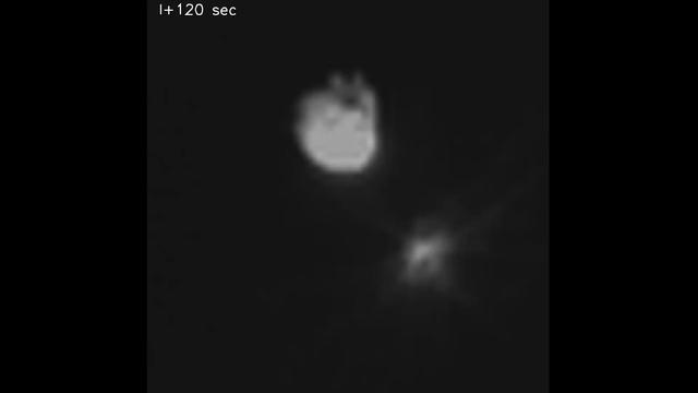 学者谈撞击小行星技术 主动撞击是当前最优解